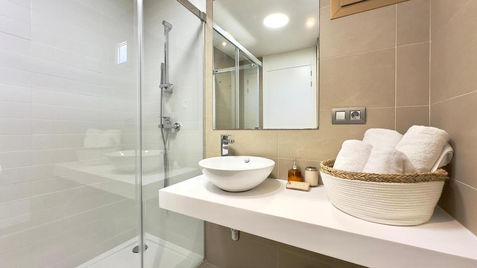 Intempo Residence By Leo Apartments Benidorm Luaran gambar