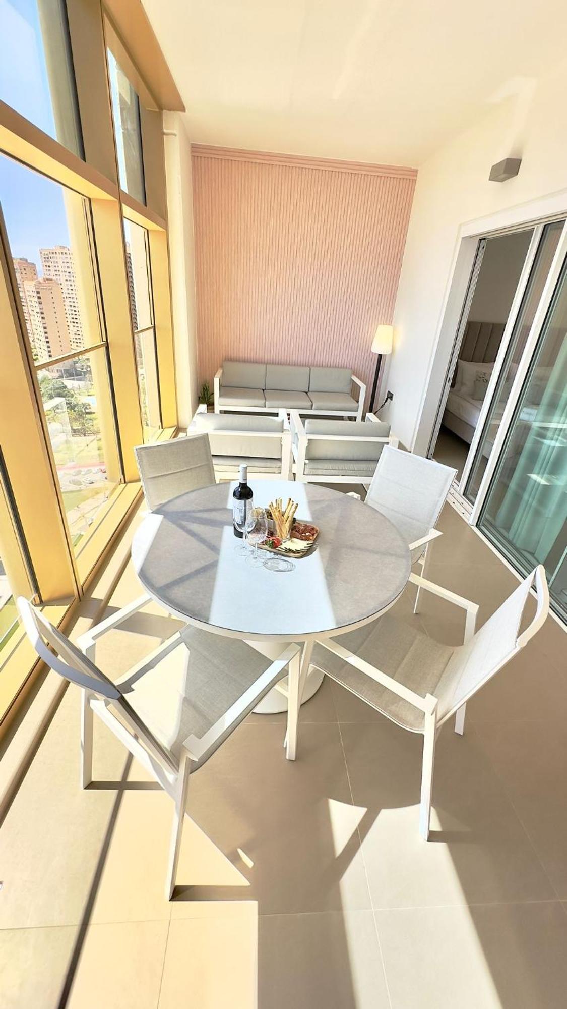 Intempo Residence By Leo Apartments Benidorm Luaran gambar
