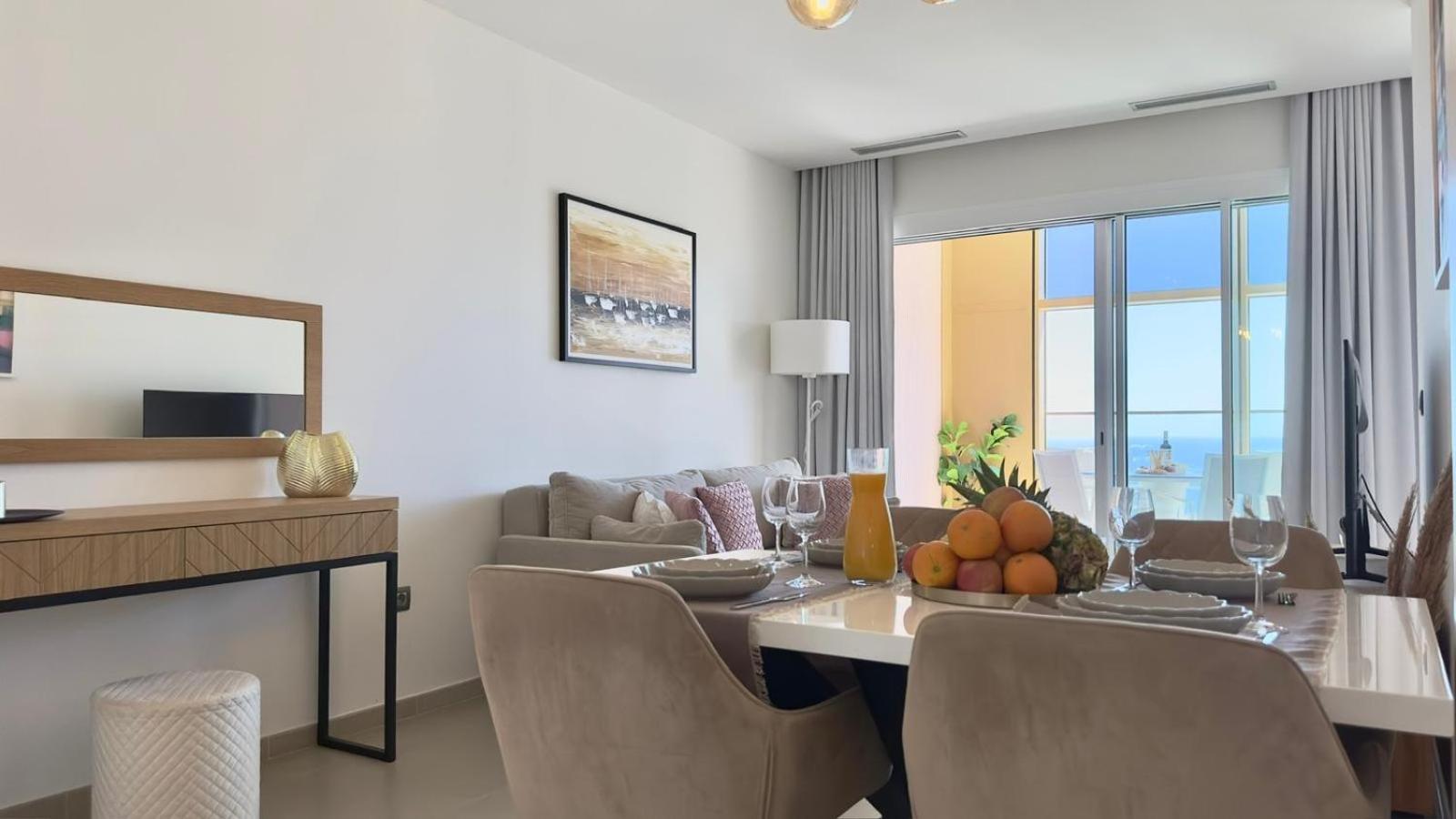 Intempo Residence By Leo Apartments Benidorm Luaran gambar